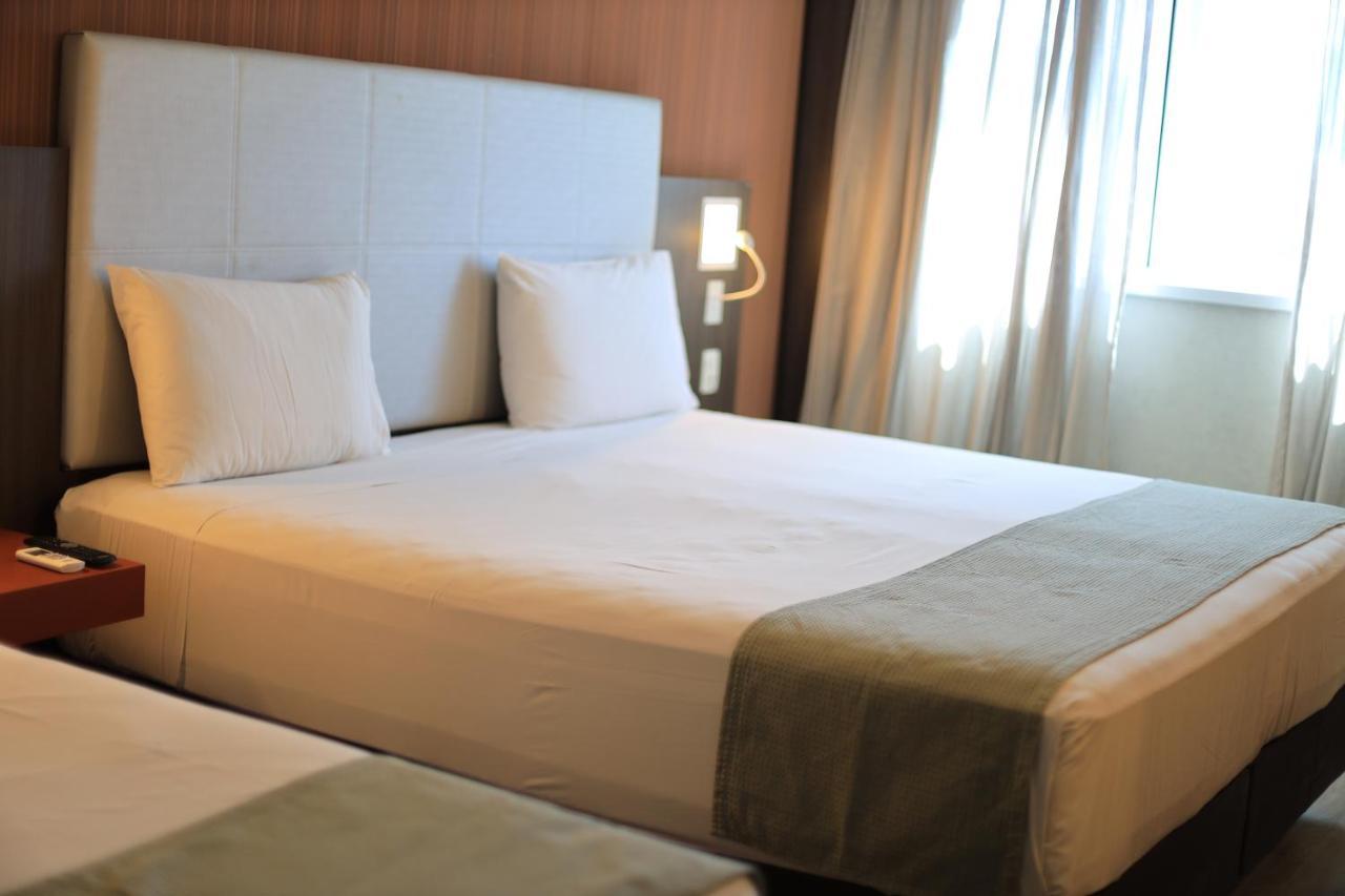 Esuites Recreio Shopping 4*