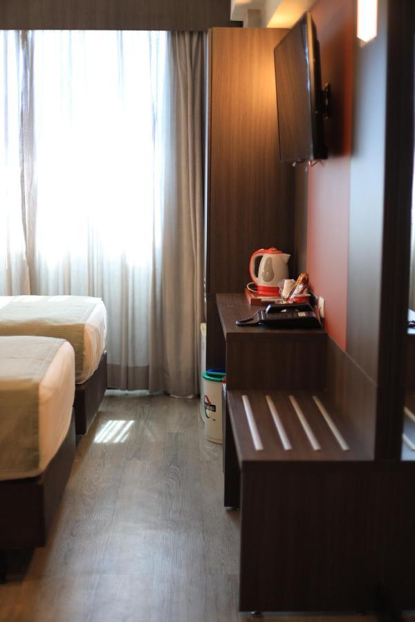 Esuites Recreio Shopping 4*