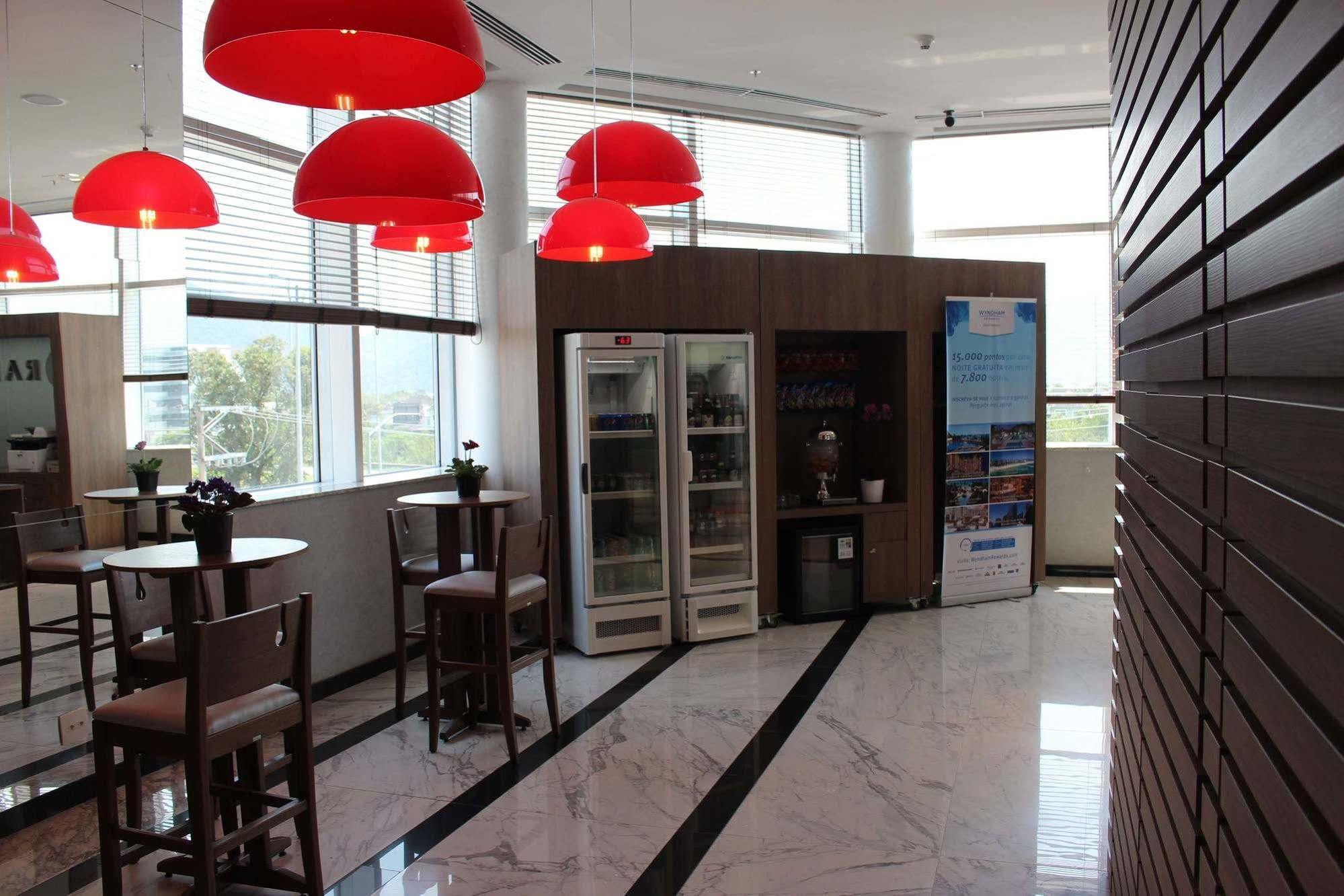 Esuites Recreio Shopping Hotel Rio de Janeiro